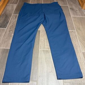 Calvin Klein Men's Performance Blue Golf Pants Size 38 Straight Leg